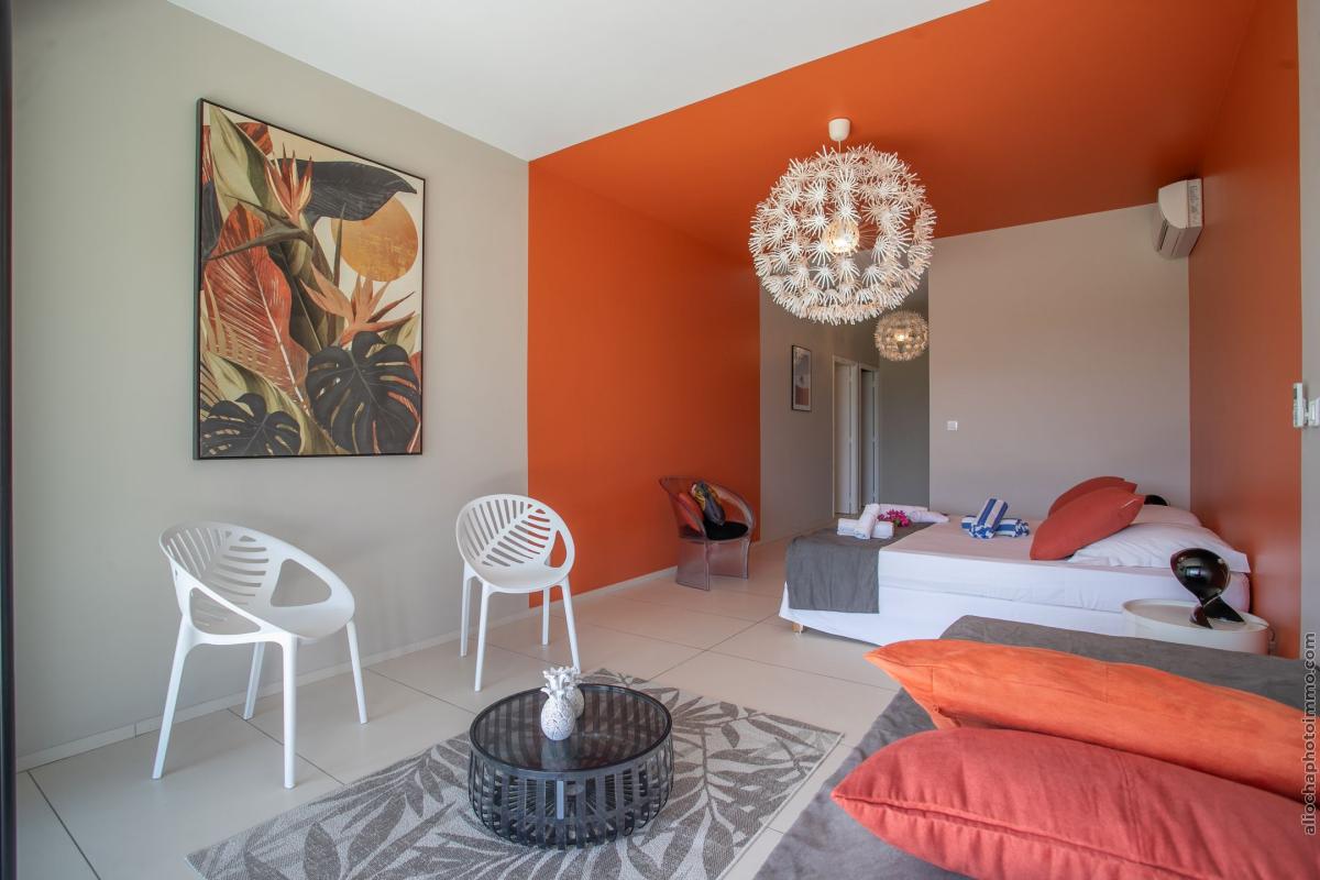 Location_Villa_Les_Trois_Ilets_Martinique_chambre rouge 3